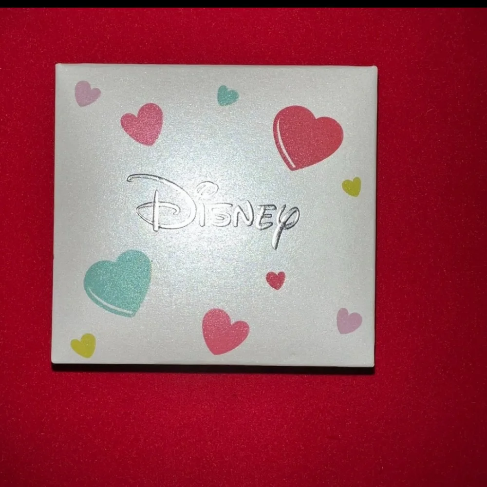 NWT Disney - Mickey Mouse "Dreaming of You" Charm Necklace - Picture 2 of 3